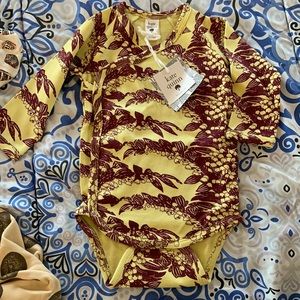 Kate Quinn Wrap Snap One piece size 6-12m